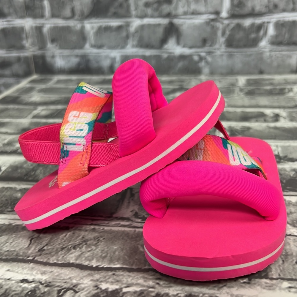 Baby girls ugg slippers‎